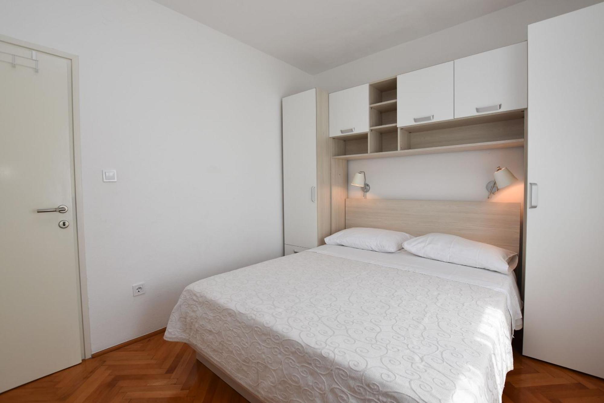 Apartments Guzela Primošten Habitación foto